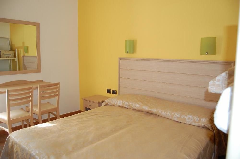 Agriturismo Parra Santa Lucia del Mela Eksteriør bilde