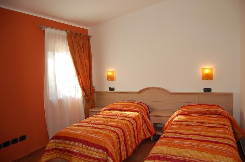 Agriturismo Parra Santa Lucia del Mela Eksteriør bilde