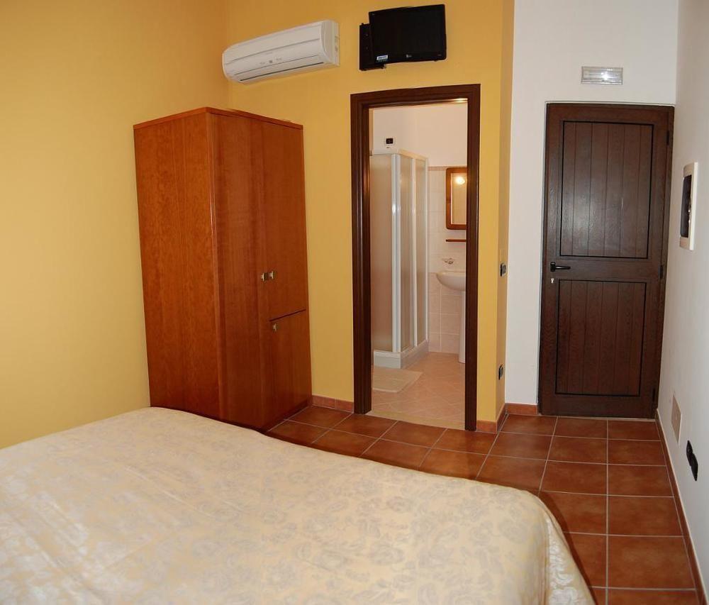 Agriturismo Parra Santa Lucia del Mela Eksteriør bilde