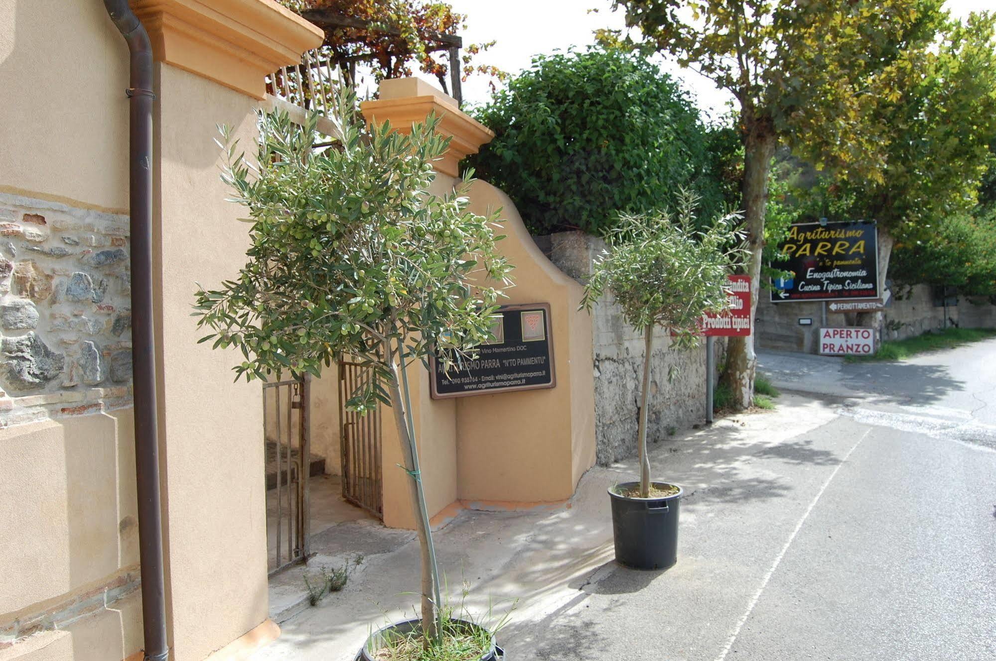 Agriturismo Parra Santa Lucia del Mela Eksteriør bilde